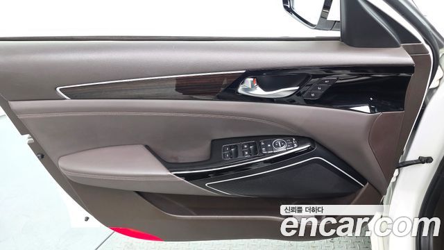 Kia K7 2.4 GDI Noblesse 2019 — фото 24