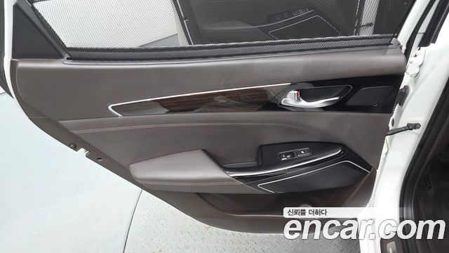 Kia K7 2.4 GDI Noblesse 2019 — фото 25