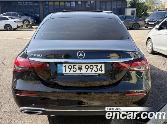 Mercedes-Benz E-Class (W213) E250 Avantgarde 2023 — фото 5