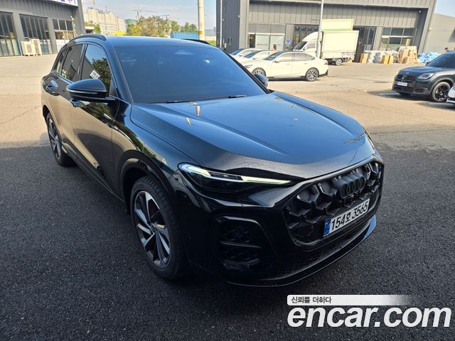 Audi Q5 (80A) 40 TDI Quattro S Line Black Edition