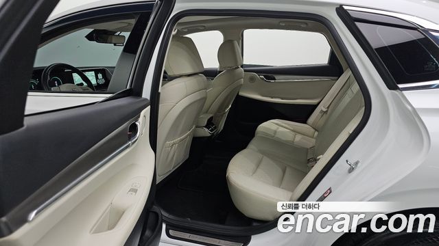 Hyundai Grandeur Hybrid (IG) Le Blanc 2022 — фото 16
