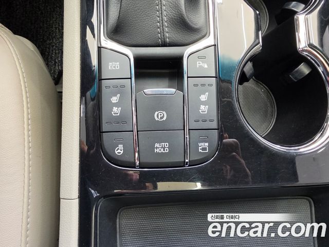 Kia Carnival 9-Seater Noblesse Special 2019 — фото 19