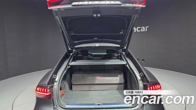 Audi A7 (4K) 55 TFSI Quattro Premium 2020 — фото 24