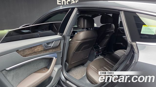 Audi A7 (4K) 55 TFSI Quattro Premium 2020 — фото 32