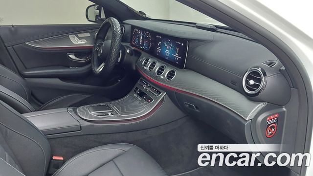 Mercedes-Benz E-Class (W213) E350 4MATIC AMG Line 2022 — фото 17