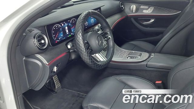 Mercedes-Benz E-Class (W213) E350 4MATIC AMG Line 2022 — фото 18