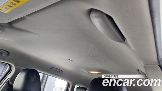 Chevrolet Orlando 2.0 Diesel LT Premium 2012 — фото 30