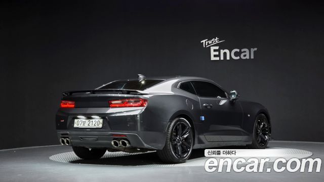 Chevrolet Camaro SS 6.2 V8 2017 — фото 2