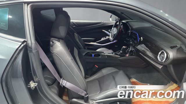 Chevrolet Camaro SS 6.2 V8 2017 — фото 15
