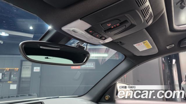 BMW 1 Series (F20) 118d M Sport Shadow 5 Door 2018 — фото 31