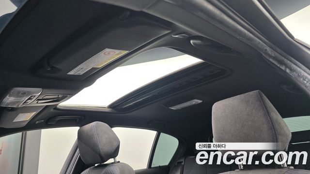 BMW 1 Series (F20) 118d M Sport Shadow 5 Door 2018 — фото 32