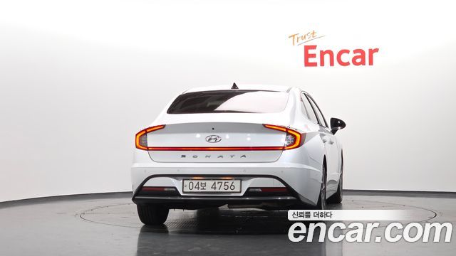 Hyundai Sonata (DN8) 2.0 Premium Family 2020 — фото 4