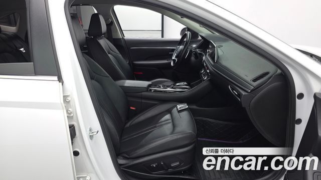 Hyundai Sonata (DN8) 2.0 Premium Family 2020 — фото 11