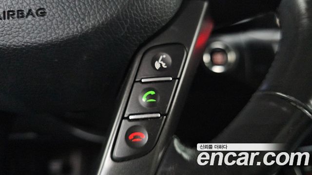 Kia K5 2.0 Prestige Standard 2013 — фото 31