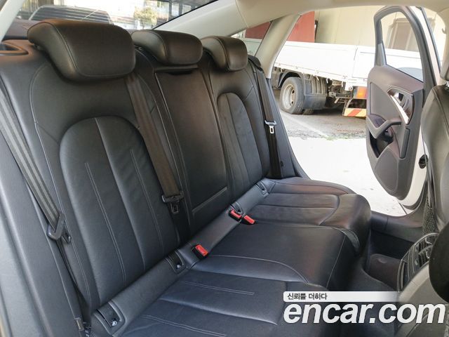 Audi A6 2.0 TDI Dynamic C7 2014 — фото 18