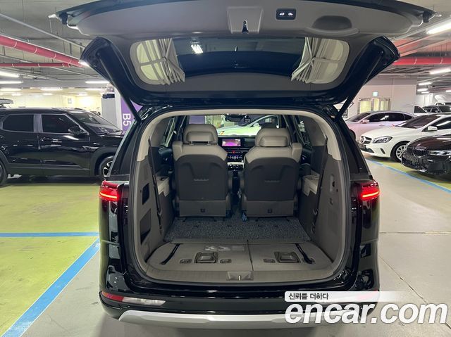 Kia Carnival (IV) Gasoline 7-Seater Hi-Limousine Signature 2023 — фото 6