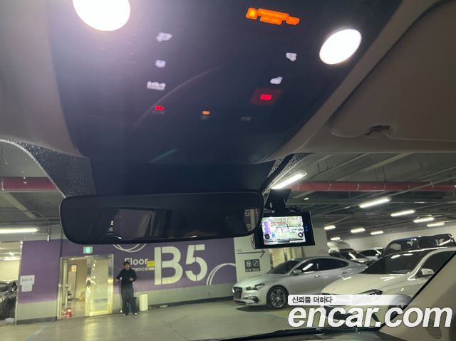 Kia Carnival (IV) Gasoline 7-Seater Hi-Limousine Signature 2023 — фото 19