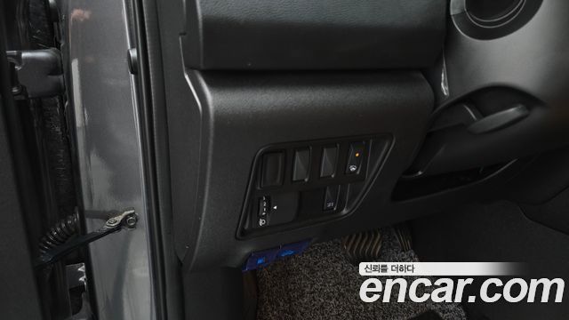 Renault Korea QM6 2.0 GDe RE Signature 2WD 2023 — фото 17