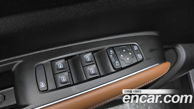 Renault Korea QM6 2.0 GDe RE Signature 2WD 2023 — фото 18
