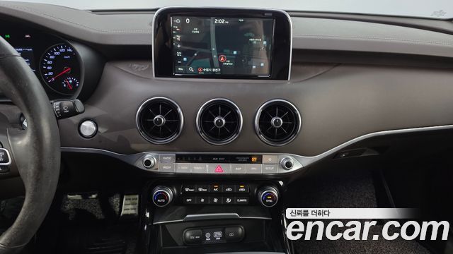 Kia Stinger 2.2 Diesel AWD Dream Edition 2018 — фото 13