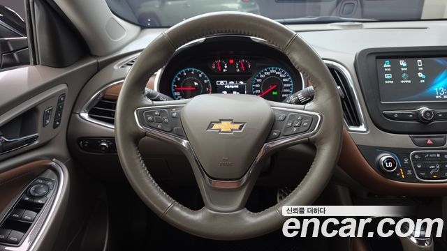 Chevrolet Malibu 1.5 Turbo LT Deluxe 2017 — фото 14