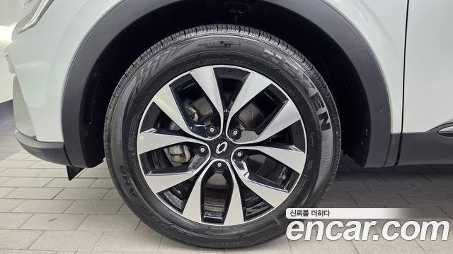Renault Korea XM3 1.6 E-TECH RE 2023 — фото 5
