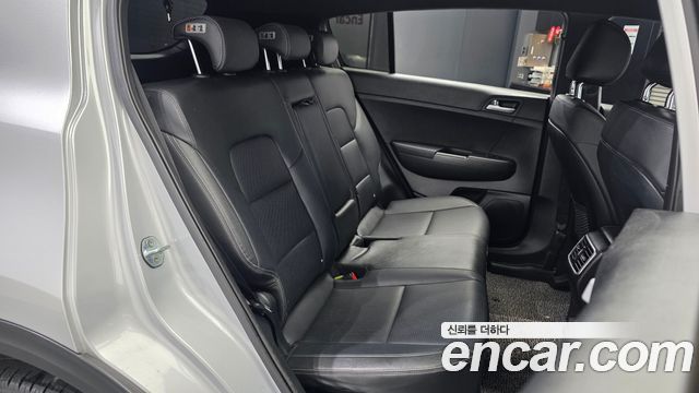 Kia Sportage The Bold Gasoline Prestige 2019 — фото 12
