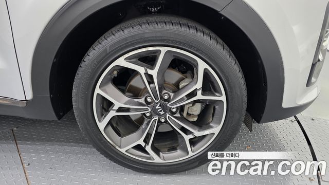 Kia Sportage The Bold Gasoline Prestige 2019 — фото 21
