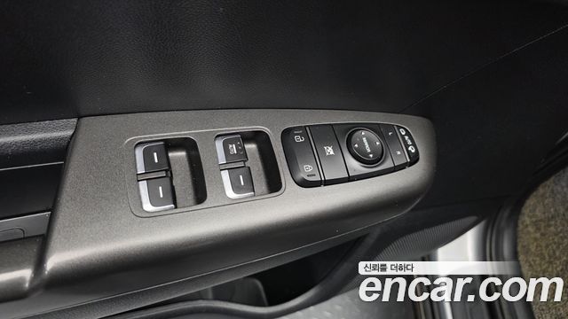 Kia Sportage The Bold Gasoline Prestige 2019 — фото 29