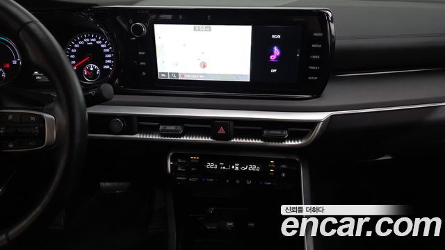 Kia K5 Hybrid (III) Prestige 2022 — фото 13