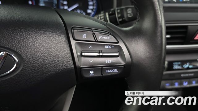 Hyundai Kona Diesel 1.6 4WD Premium 2020 — фото 17