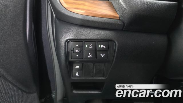 Honda CR-V (V) 2.0 Hybrid Touring 4WD 2022 — фото 18