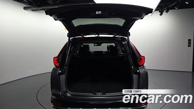 Honda CR-V (V) 2.0 Hybrid Touring 4WD 2022 — фото 20