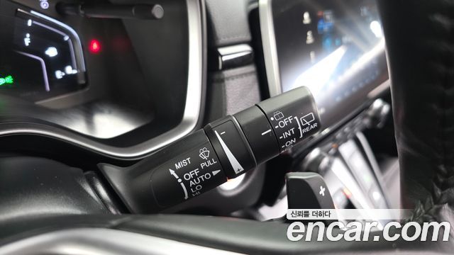 Honda CR-V (V) 2.0 Hybrid Touring 4WD 2022 — фото 28
