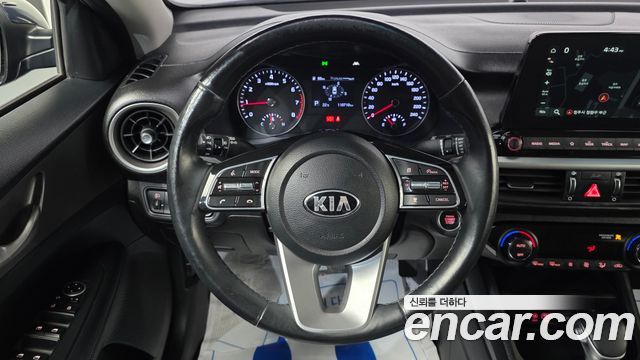 Kia K3 Prestige 2019 — фото 14