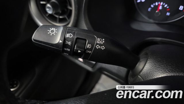 Kia K3 Prestige 2019 — фото 18