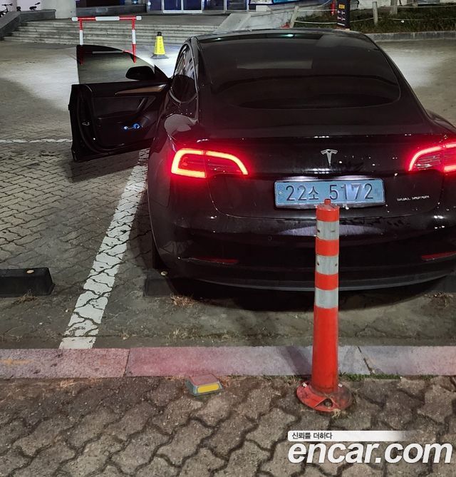 Tesla Model 3 Long Range AWD 2021 — фото 4