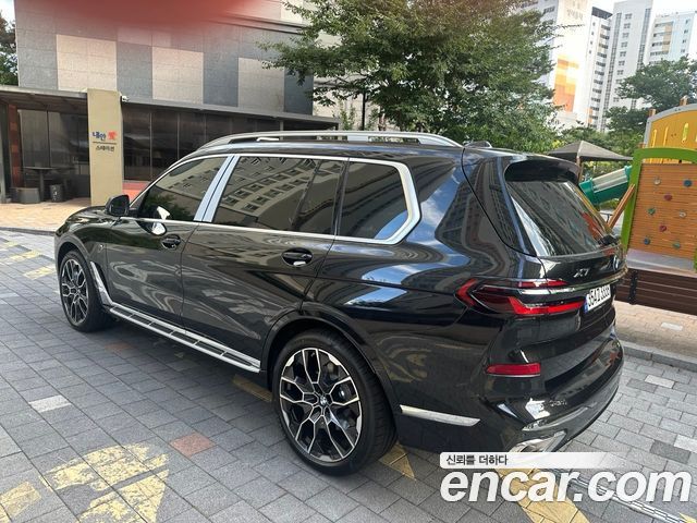 BMW X7 (G07) xDrive 40i M Sport 7STR 2026 — фото 5
