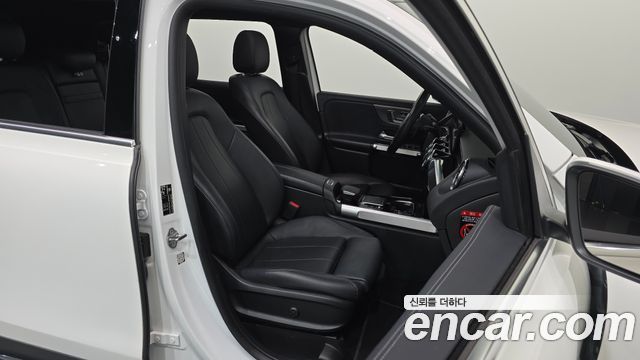 Mercedes-Benz GLB-Class (X247) GLB200 d 2023 — фото 26