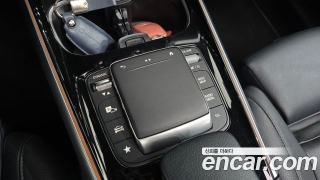 Mercedes-Benz GLB-Class (X247) GLB200 d 2023 — фото 27