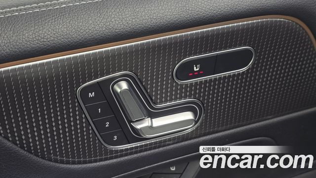 Mercedes-Benz GLB-Class (X247) GLB200 d 2023 — фото 30
