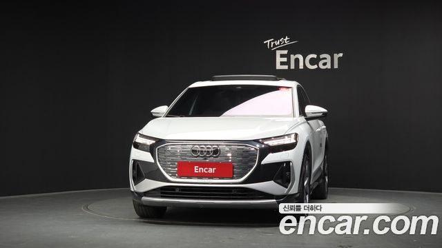 Audi Q4 e-tron (F4) 40 Premium Sportback 2023 — фото 3