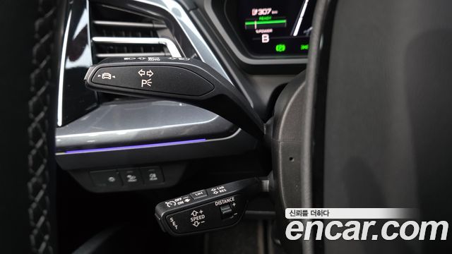 Audi Q4 e-tron (F4) 40 Premium Sportback 2023 — фото 29