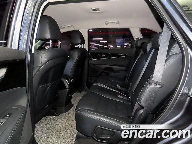 Kia Sorento Diesel 2.0 2WD Prestige 2019 — фото 7