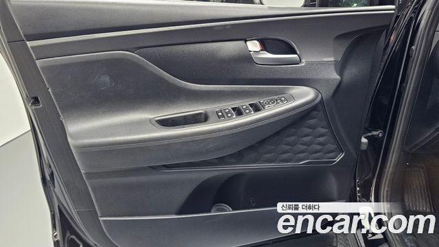 Hyundai Santa Fe Diesel 2.2 2WD Premium 2021 — фото 24