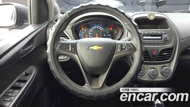 Chevrolet Spark LT 2022 — фото 13