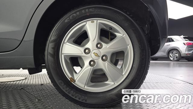 Chevrolet Spark LT 2022 — фото 21