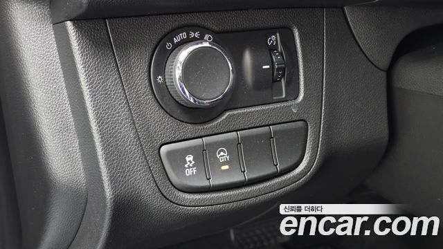 Chevrolet Spark LT 2022 — фото 28