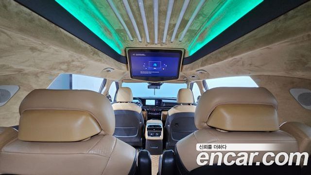 Kia Carnival (IV) Gasoline 7-Seater Hi-Limousine Signature 2023 — фото 1