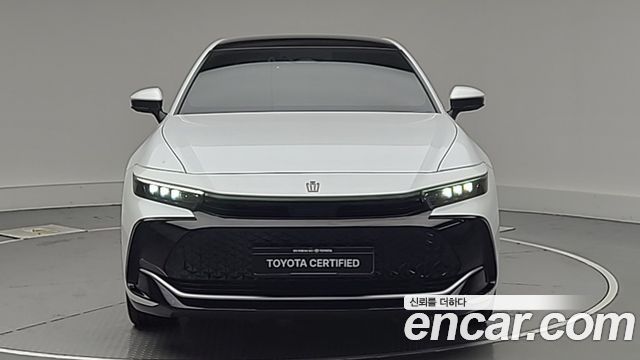 Toyota Crown Crossover 2.5 4WD Hybrid 2025 — фото 3